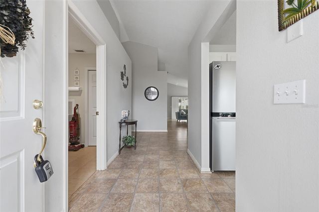 1014 CHALLENGER AVENUE, Davenport, FL 33897