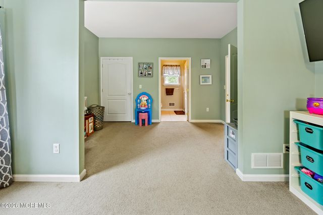 11 Clear Stream Court, Manchester, NJ 08759