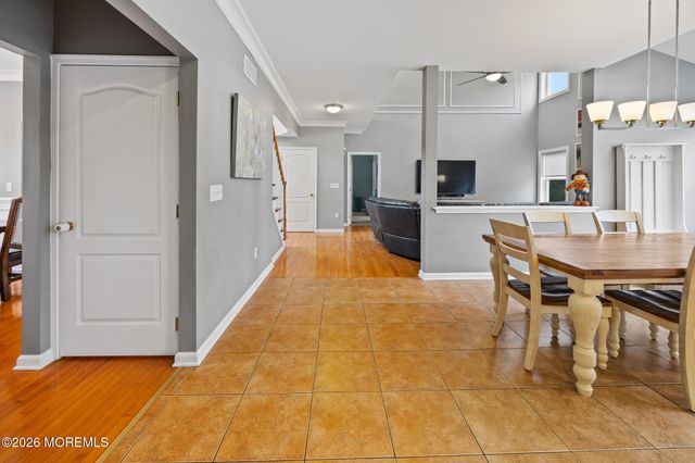 11 Clear Stream Court, Manchester, NJ 08759