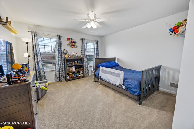 11 Clear Stream Court, Manchester, NJ 08759