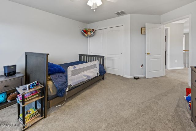 11 Clear Stream Court, Manchester, NJ 08759