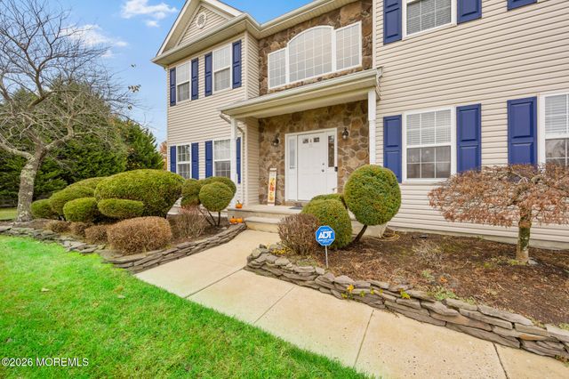 11 Clear Stream Court, Manchester, NJ 08759