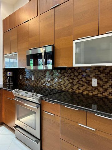 17223 Boca Club Boulevard 6, Boca Raton, FL 33487