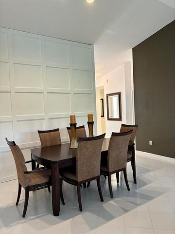 17223 Boca Club Boulevard 6, Boca Raton, FL 33487