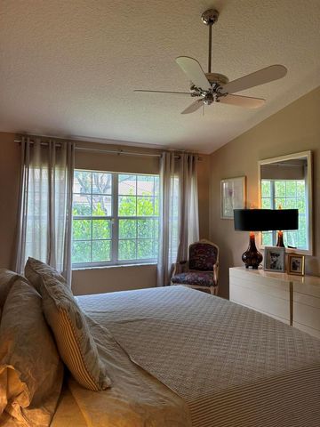17223 Boca Club Boulevard 6, Boca Raton, FL 33487