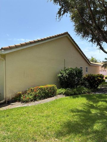 17223 Boca Club Boulevard 6, Boca Raton, FL 33487