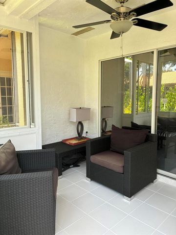 17223 Boca Club Boulevard 6, Boca Raton, FL 33487
