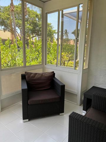 17223 Boca Club Boulevard 6, Boca Raton, FL 33487