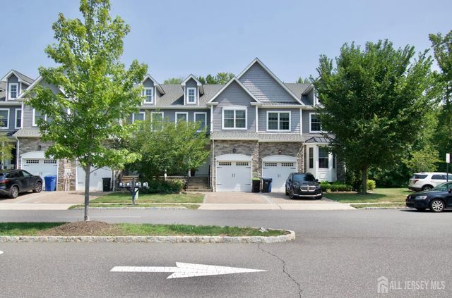 61 McCormick Avenue S, Old Bridge, NJ 08857