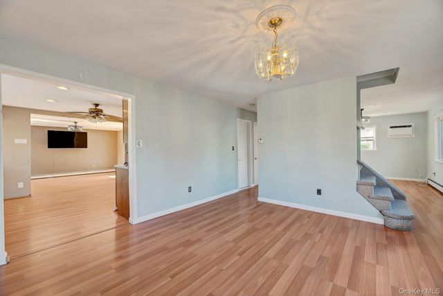 3 Hazel Road, Rocky Point, NY 11778