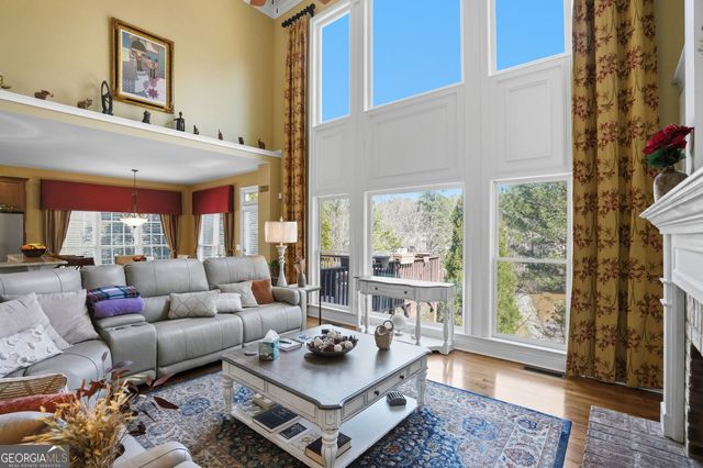 1915 Brackendale Road NE, Kennesaw, GA 30152