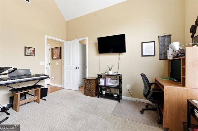 1915 Brackendale Road NE, Kennesaw, GA 30152