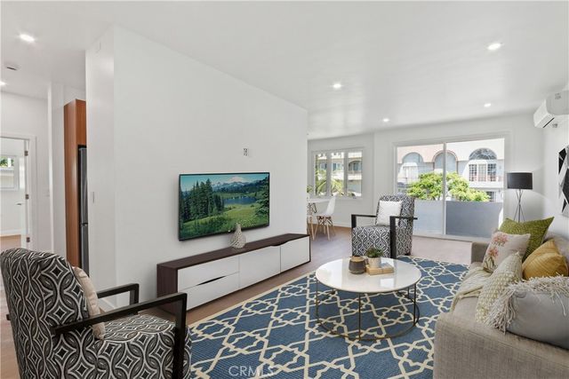 1927 Pelham Avenue 1, Los Angeles, CA 90025