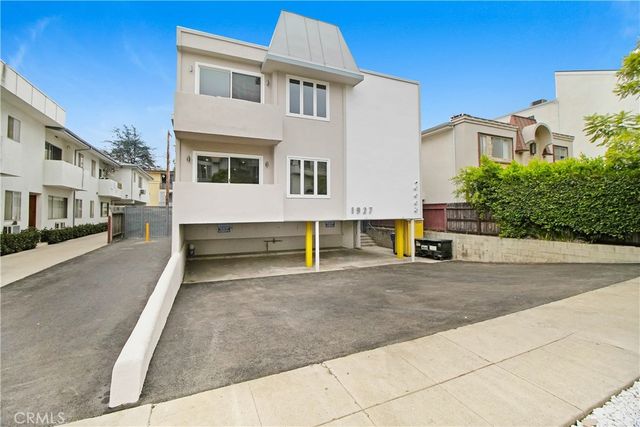 1927 Pelham Avenue 1, Los Angeles, CA 90025