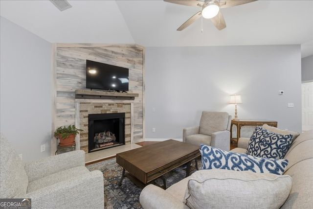 4925 Magnolia Cottage Way, Acworth, GA 30101