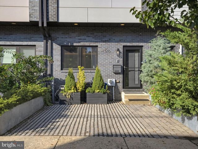 1216 CREASE ST, Philadelphia, PA 19125