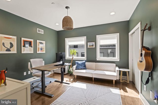 1216 CREASE ST, Philadelphia, PA 19125