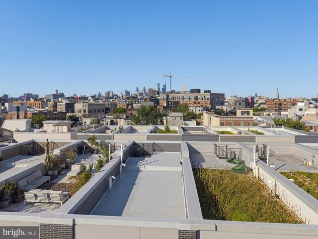 1216 CREASE ST, Philadelphia, PA 19125