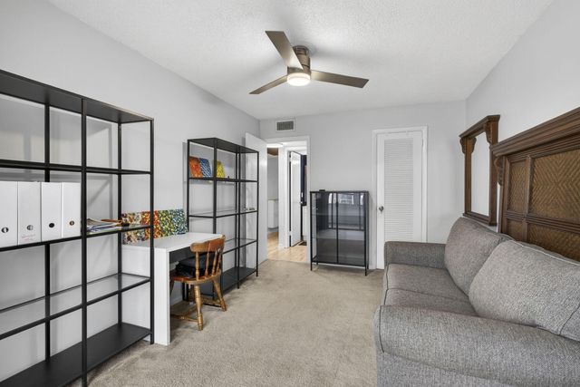 155 Windsor G, West Palm Beach, FL 33417