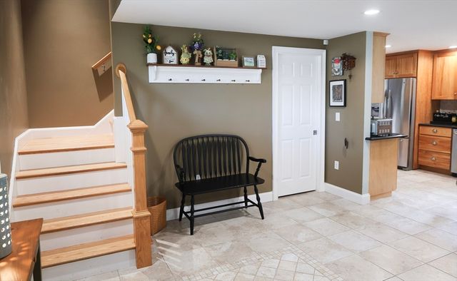 129 Burley St, Danvers, MA 01923