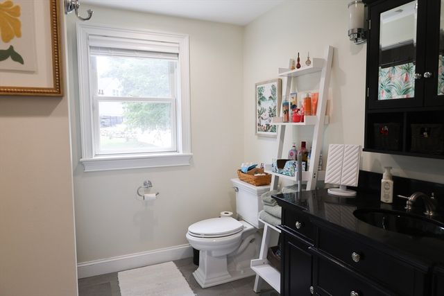 129 Burley St, Danvers, MA 01923