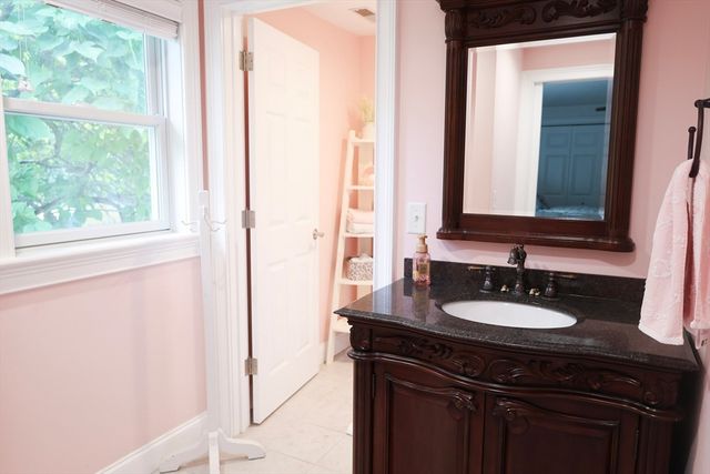 129 Burley St, Danvers, MA 01923
