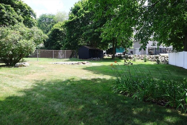 129 Burley St, Danvers, MA 01923