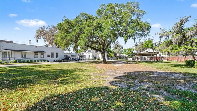 833 NE 28TH STREET, Ocala, FL 34470