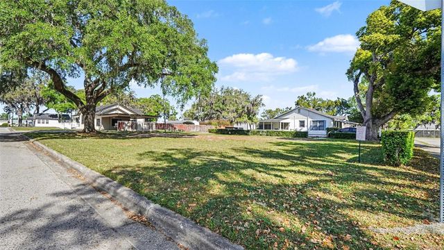 833 NE 28TH STREET, Ocala, FL 34470