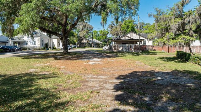 833 NE 28TH STREET, Ocala, FL 34470