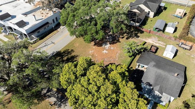 833 NE 28TH STREET, Ocala, FL 34470