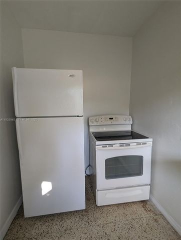 437 NE 107th St 2, Miami, FL 33161