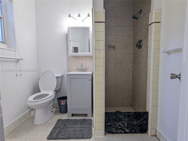 437 NE 107th St 2, Miami, FL 33161