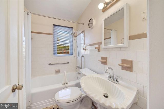 714 BETHNAL RD, Baltimore, MD 21229