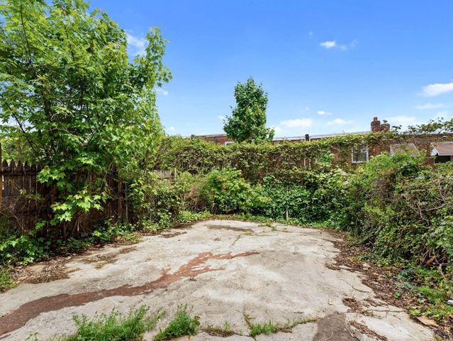 4931 N UBER ST, Philadelphia, PA 19141