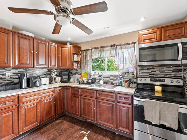 4931 N UBER ST, Philadelphia, PA 19141