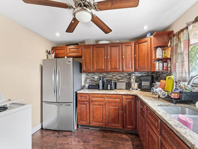 4931 N UBER ST, Philadelphia, PA 19141