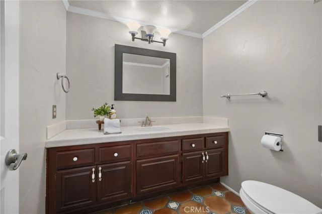 1710 Fairmont, Redlands, CA 92373