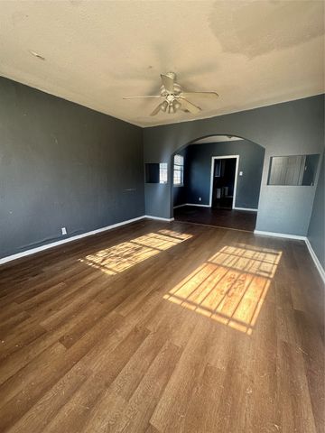 4422 Crozier Street, Dallas, TX 75215