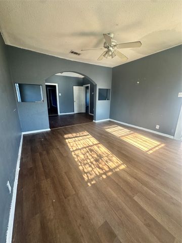 4422 Crozier Street, Dallas, TX 75215