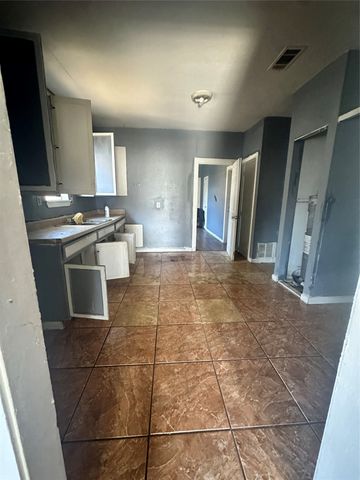 4422 Crozier Street, Dallas, TX 75215