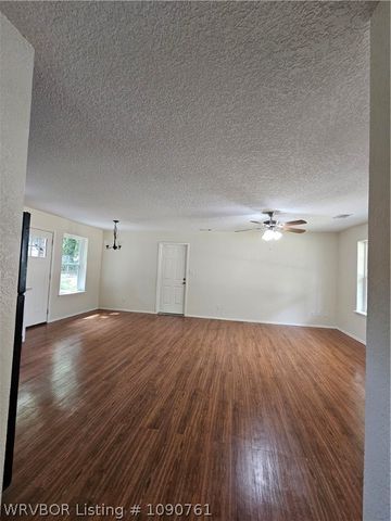 71 Grand Magnolia Drive, Greenwood, AR 72936