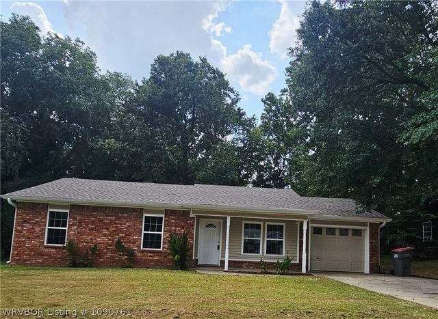 71 Grand Magnolia Drive, Greenwood, AR 72936