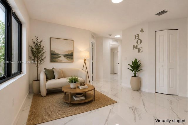 152 NW 18 Street, Homestead, FL 33030