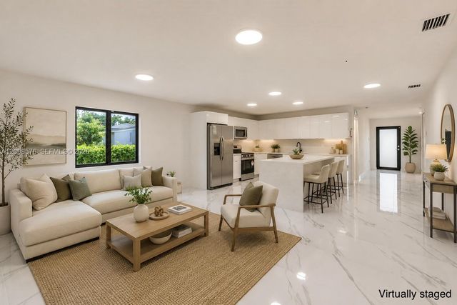 152 NW 18 Street, Homestead, FL 33030
