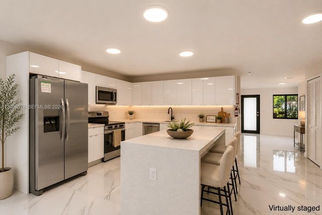 152 NW 18 Street, Homestead, FL 33030