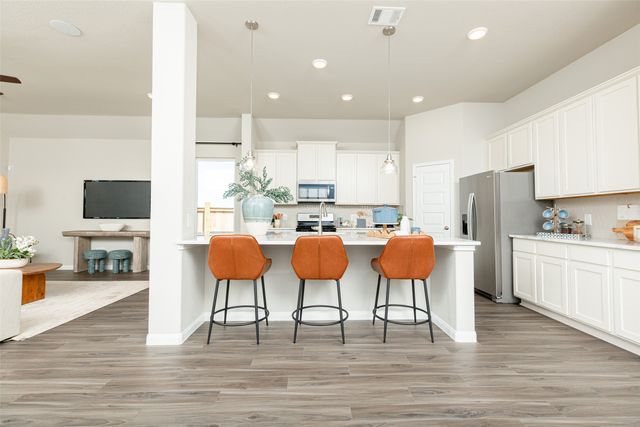 1116 Runway Road, Fort Worth, TX 76131