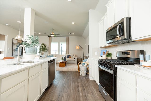 1116 Runway Road, Fort Worth, TX 76131