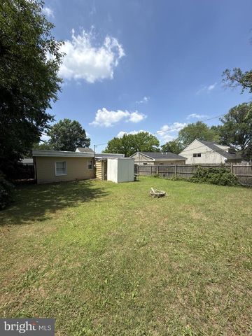 427 CARVER DR, Wilmington, DE 19801