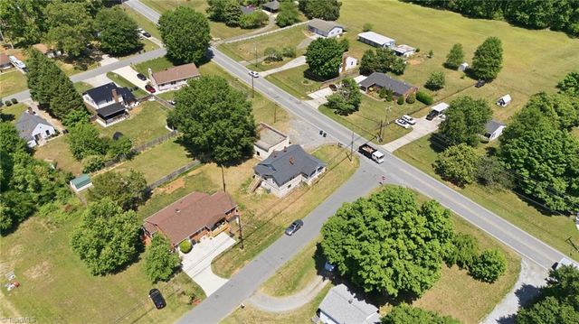 2399 Old Salisbury Road, Winston-salem, NC 27127
